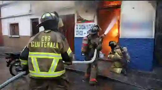 Incendio en el Centro Histórico cobra la vida de una mujer